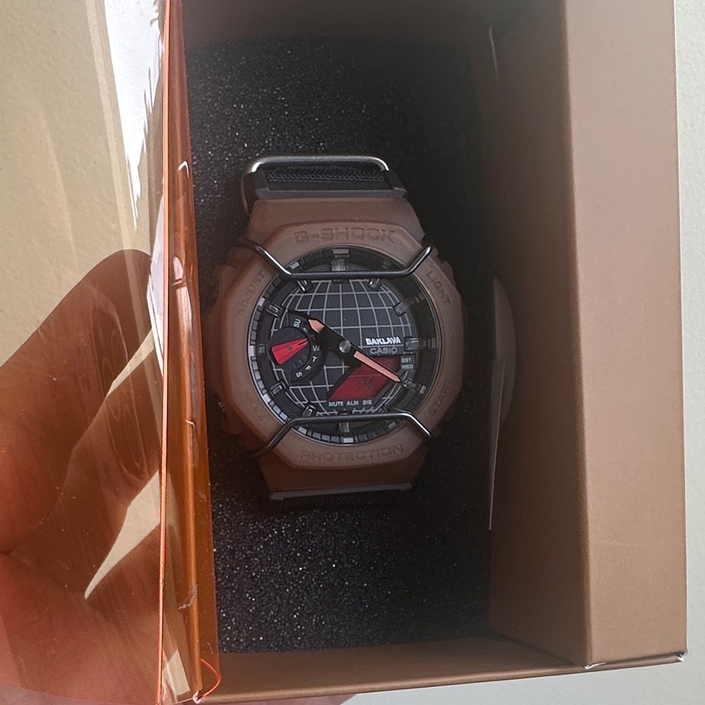 Baklava G-SHOCK GA2100 "Desert King” - Picture 2 of 4
